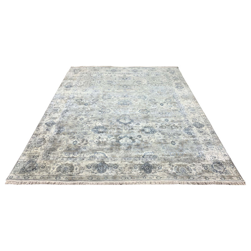 Silk Southwestern Area Rug in Gray/White/Oranged, Rectangle 5' x 8'