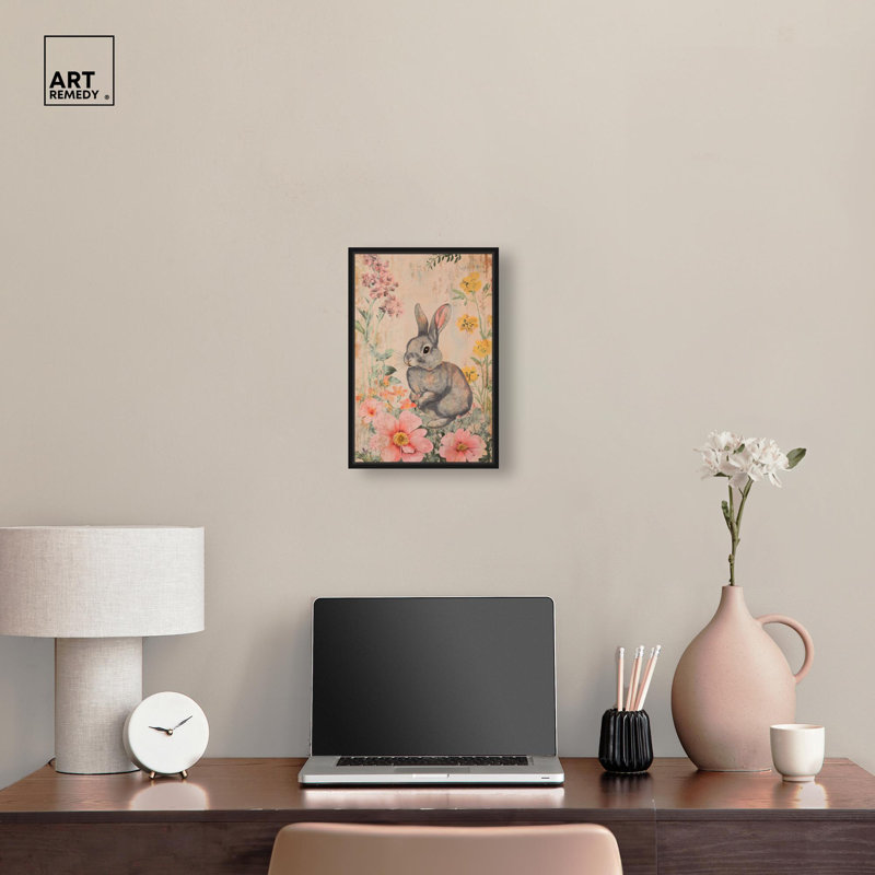Art floral sur un lapin floral , H 16 po x l 11 po, Cadre flottant noir