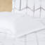 Édredon et édredon double / grand imprimé métallique - géométrique argenté sur blanc, microfibre, 2 taies décoratives, coussins décoratifs, imprimé de draps, vapeur