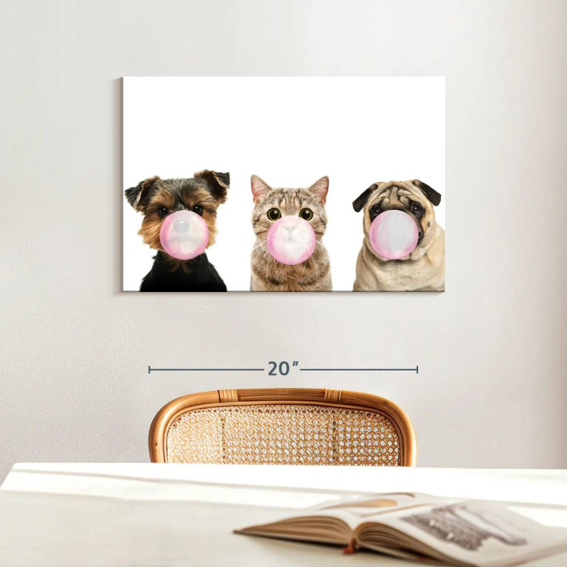 «Funny Animal», reproduction sur toile, H 16 po x l 24 po x P 1,25 po