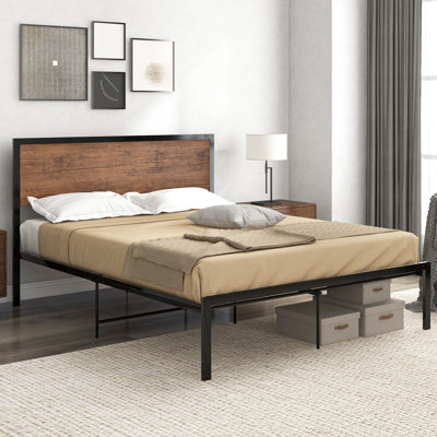 Kamila Metal Bed