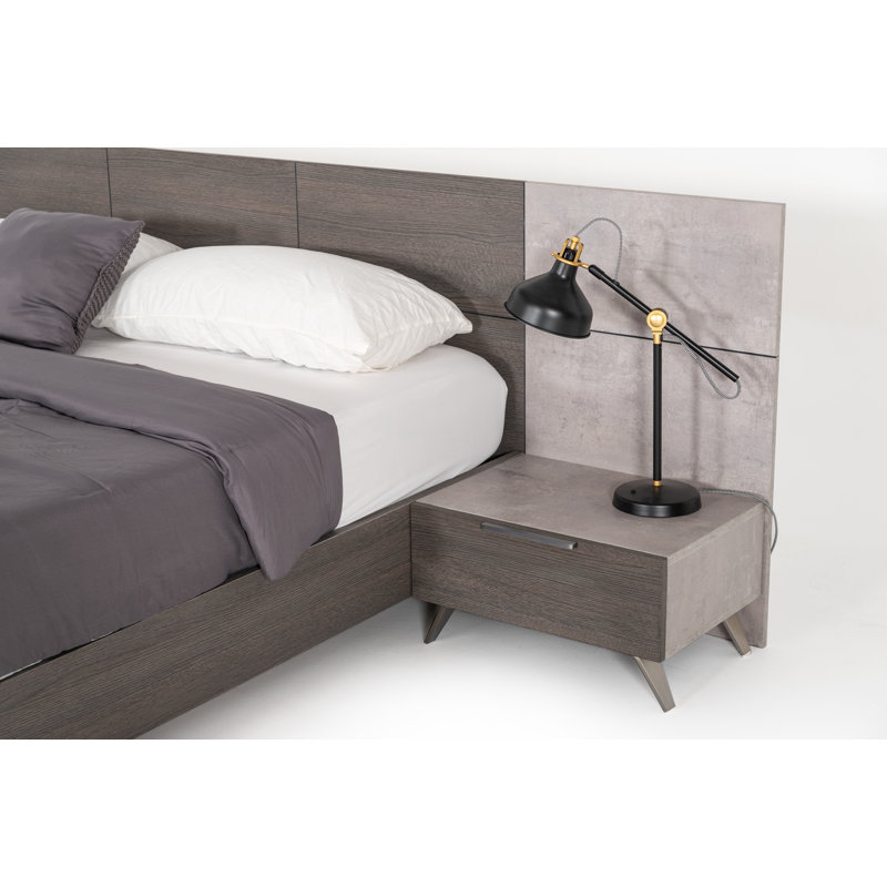 Israar Faux Concrete & Gray Bed, Queen