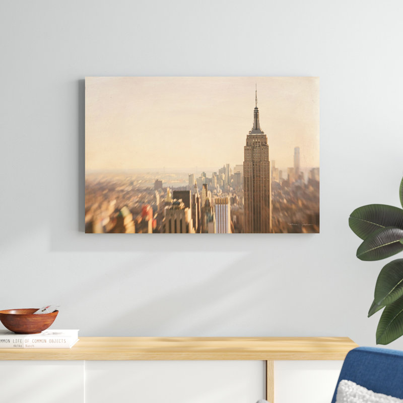 Empire State, H 24 po x l 36 po