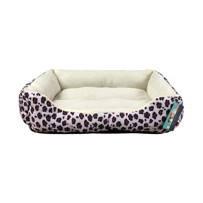 Geometric Polyester Pet Bed