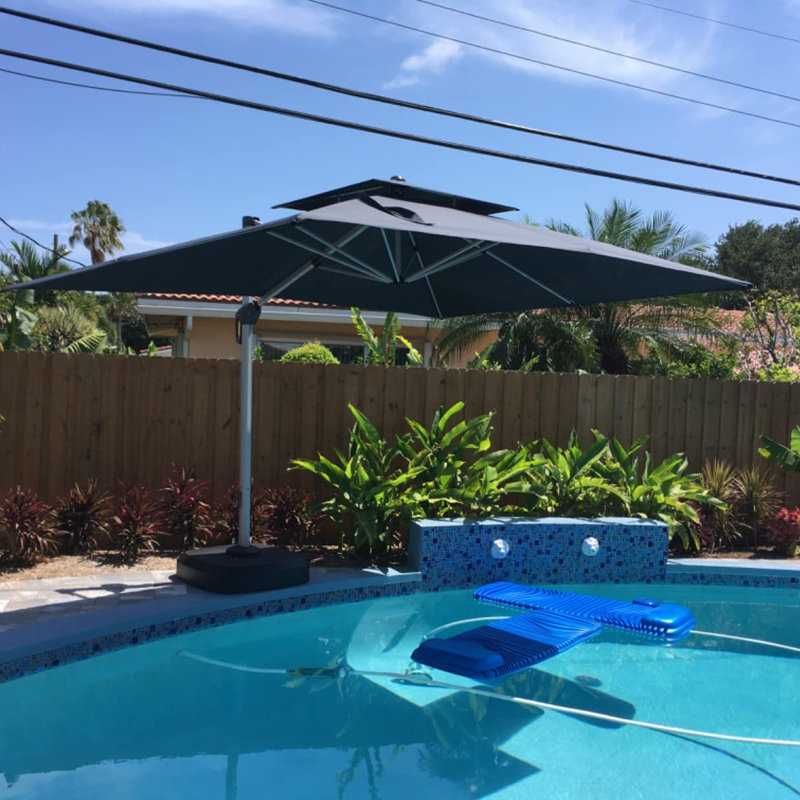 Parasol de patio rectangulaire à roulettes 144 po x 120 po avec base à roulettes Roxette, Gris