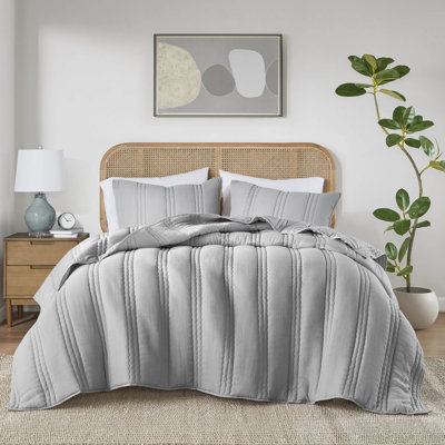 Courtepointe grise 3 pièces en gaze double / grand - rembourrage doux, conception matelassée, effet froissé, étiquetée, lavable à la machine pour un entretien facile, texture, lavable, sans danger pour la peau