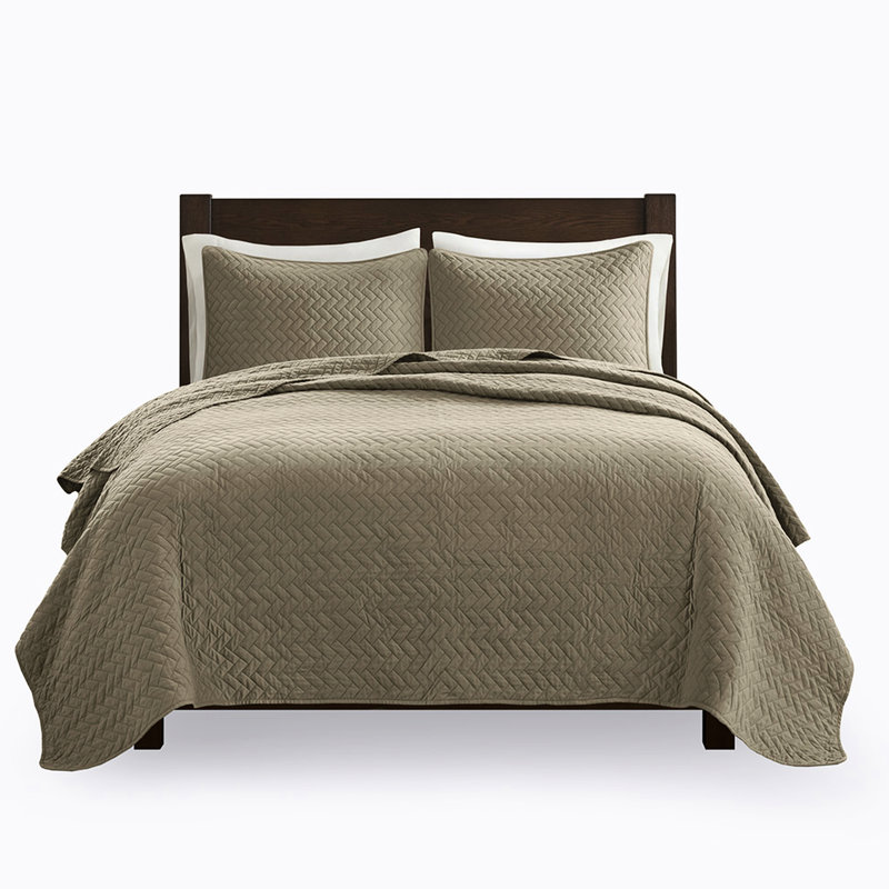 Ensemble de courtepointe pour lit très grand 3 pièces en taupe - chevrons et prélavé surdimensionné avec courtepointe