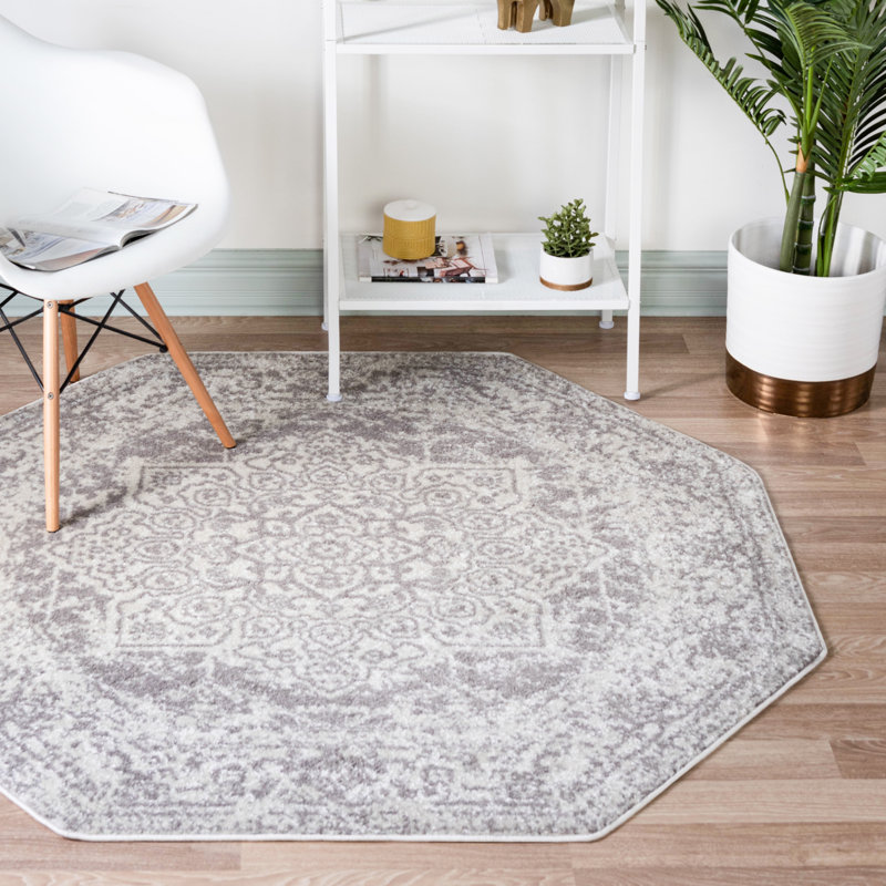 Tapis oriental blanc Mirielle, Octogone 5 pi 1 po x 5 pi 1 po