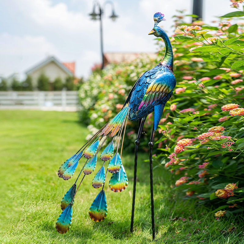 Figurine de paon