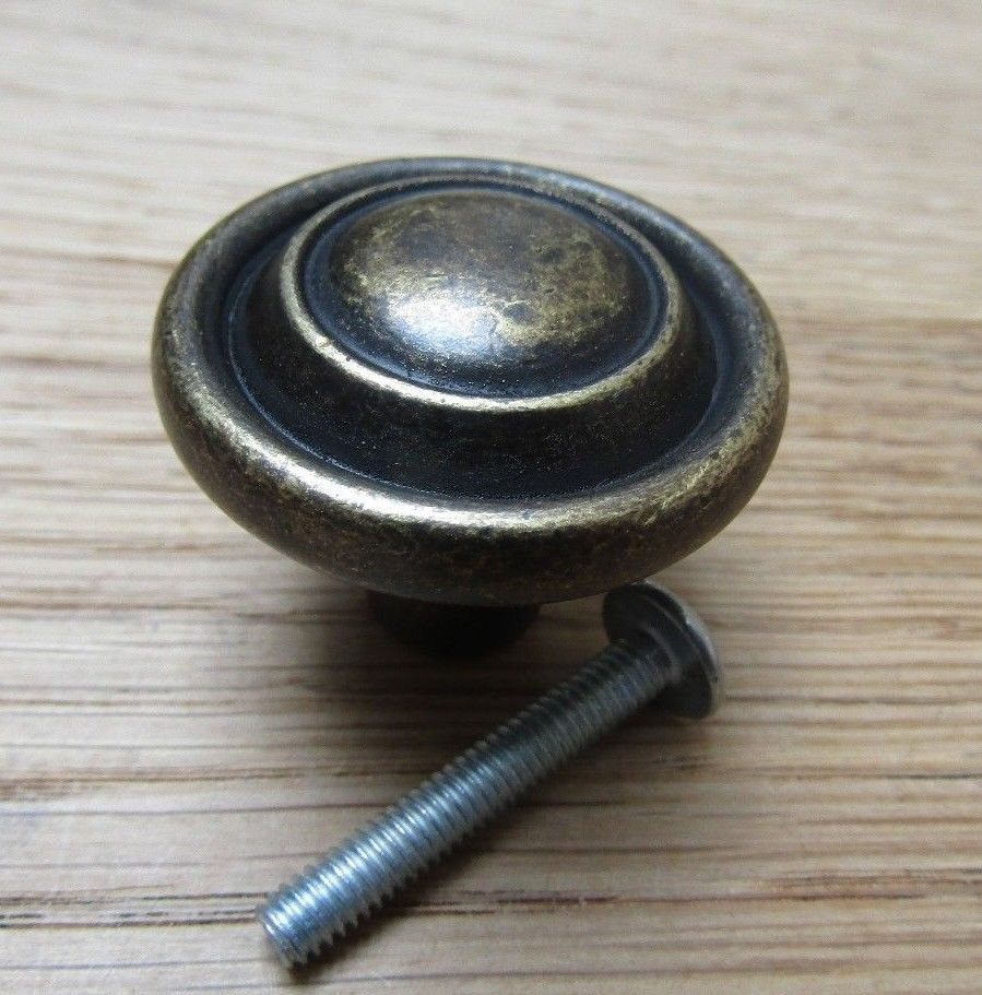 Clem 30mm Diameter Mushroom Knob