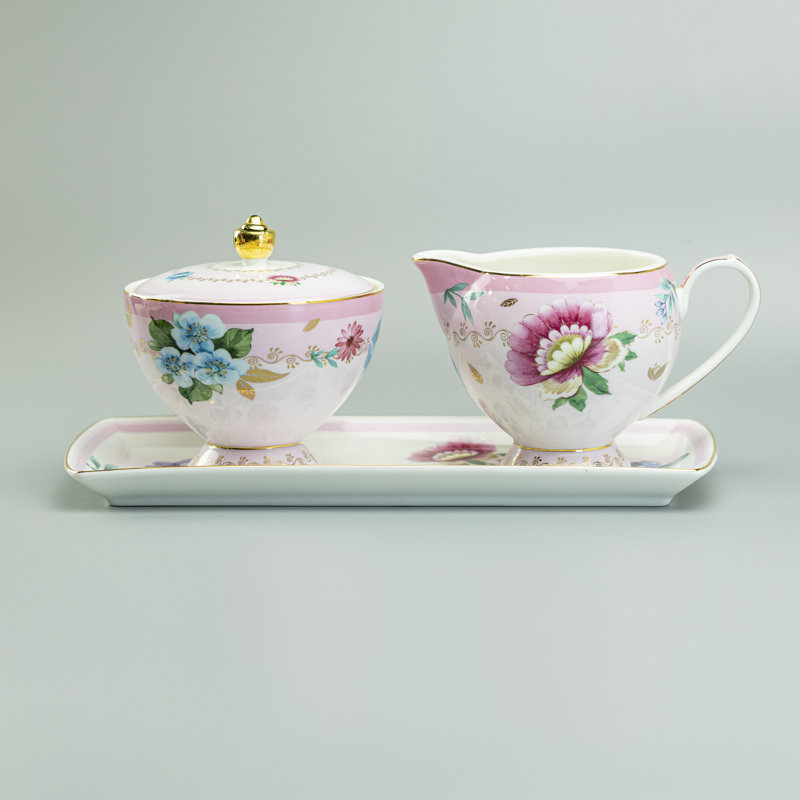 Sugar And Creamer Set with Lid