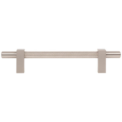 Larkin 3 Knurled Center Bar Pull