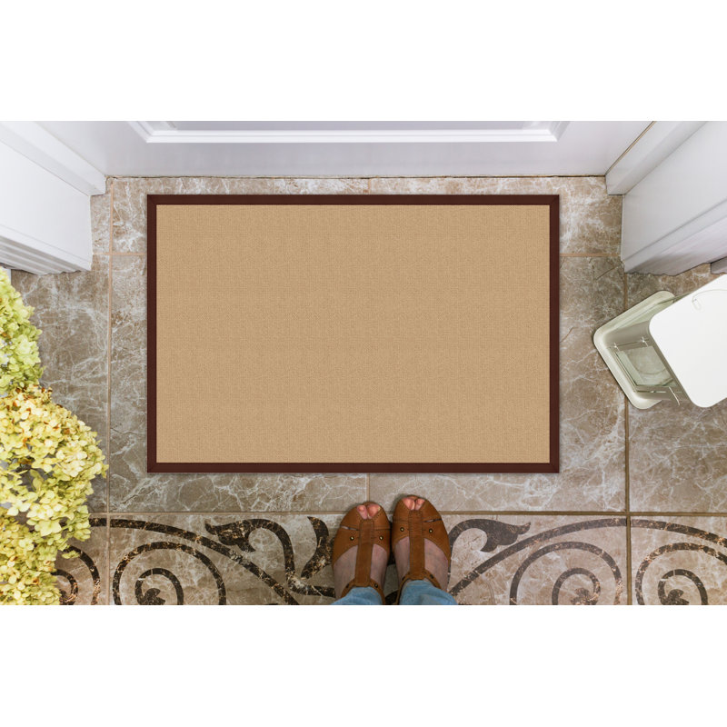 Tapis berbère beige fait à la main avec bordure en coton brun fait à la main Nannette, Rectangle 1 pi 10 po x 2 pi 10 po