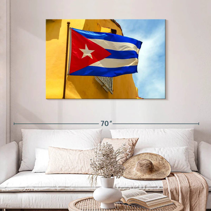 Borges Wavy Cuban Flag, 30" H x 45" W