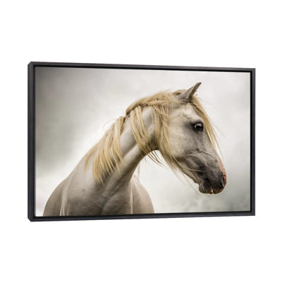 " White Horse " by Mark Gemmell