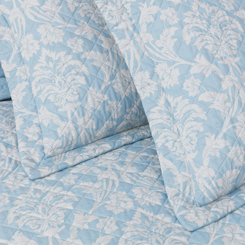 Ivy Floral Medallion Printed Quilt Set, Queen Quilt + 2 Standard Shams