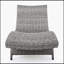 CHAISE LUNGE