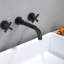 Robinet mural à deux poignées pour lavabo de salle de bain avec bonde escamotable, aérateurs, surface de corrosion, installation facile Homeowners Diy