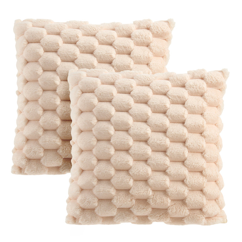 Machine Tufted Pillow Case
