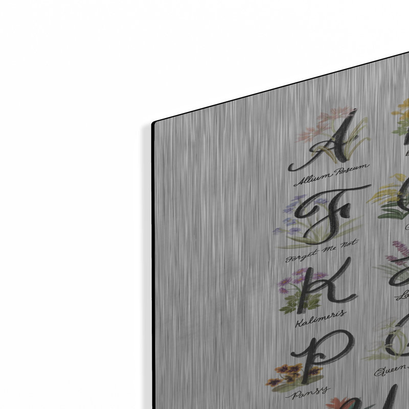 «Flower Alphabet In White» par House Fenway, H 36 po x l 24 po