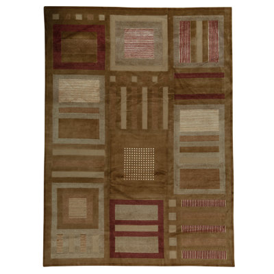 Hand Knotted Area Rug in Brown