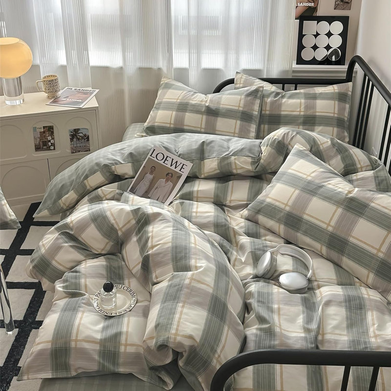Microfiber Comforter Set, Full Comforter + 2 Standard Shams, Orange Floral