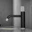 Robinet de lavabo en laiton - noir et nickel
