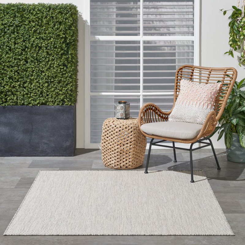 Anastasia Geometric Indoor / Outdoor Rug, Square 4'