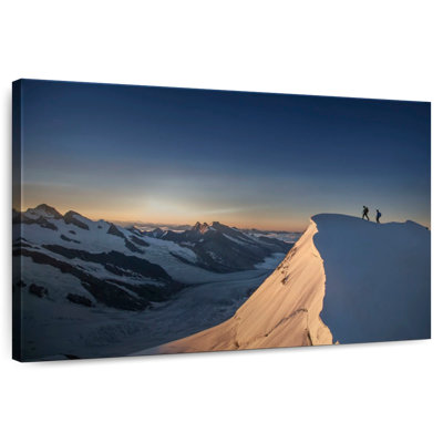 Sireci Jungfrau Summit