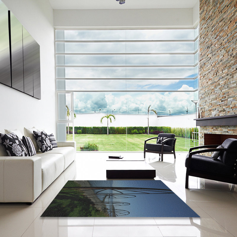 Tapis bleu ciel, Carré 5 pi