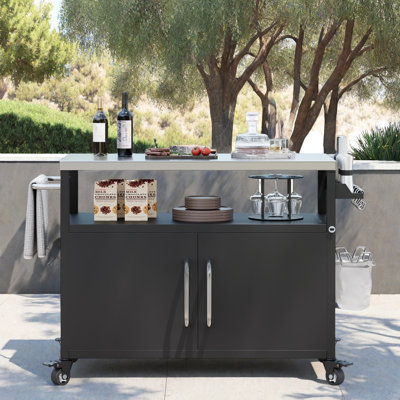 Îlot de cuisine extérieur avec plateau en acier inoxydable, armoires de rangement, tablettes réglables, support à épices et porte-serviettes, 4 roulettes verrouillables