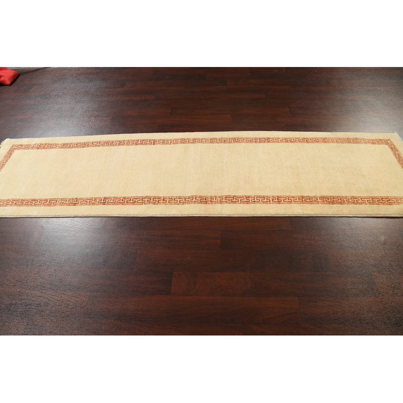 Tapis de couloir beige en laine noué à la main de conception unique 2 pi 8 po x 10 pi 2 po New Age