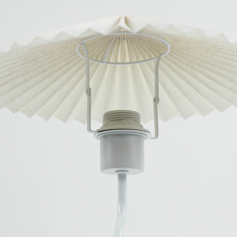Hadil Metal Novelty Lamp, White