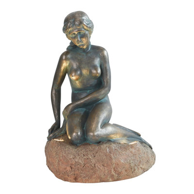 Statue solaire de jardin de contes de fées avec lumière solaire Alexanna