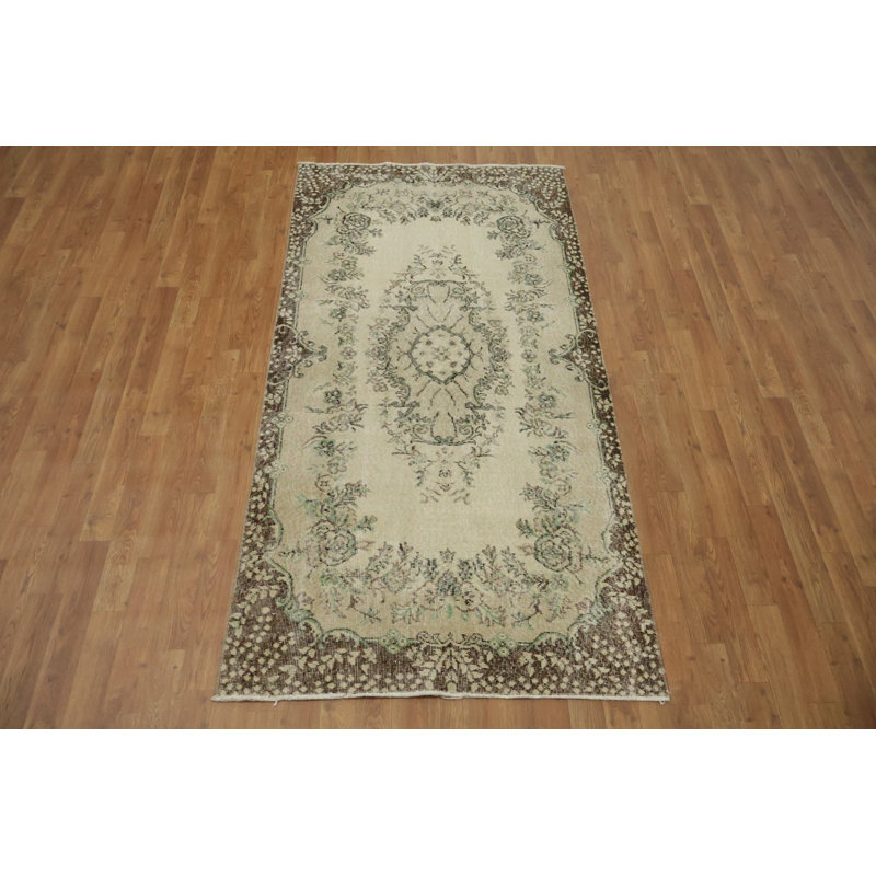 Tapis exquis à médaillon floral avec bordure élégante 4 x 7