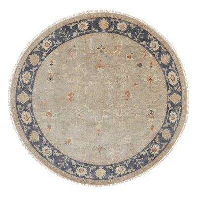 Preciado Wool Oriental Area Rug in Gray/Navy