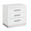 Table de chevet en bois blanc laiteux