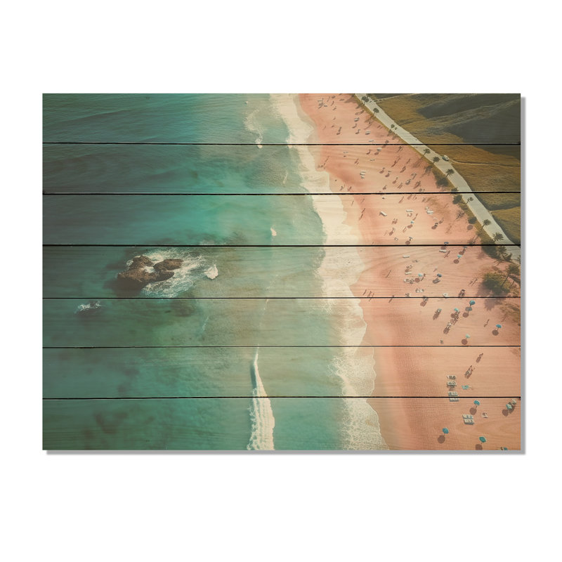 Vue aérienne de la plage bleue et rose III - Plage et océan sur bois, H 34 po x l 44 po