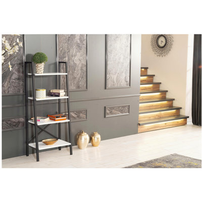 Organisateur de bibliothèque trapézoïdale moderne à 5 couches - Tablettes en bois massif et structure en métal, convenant pour les petits espaces de salon et de bureau.