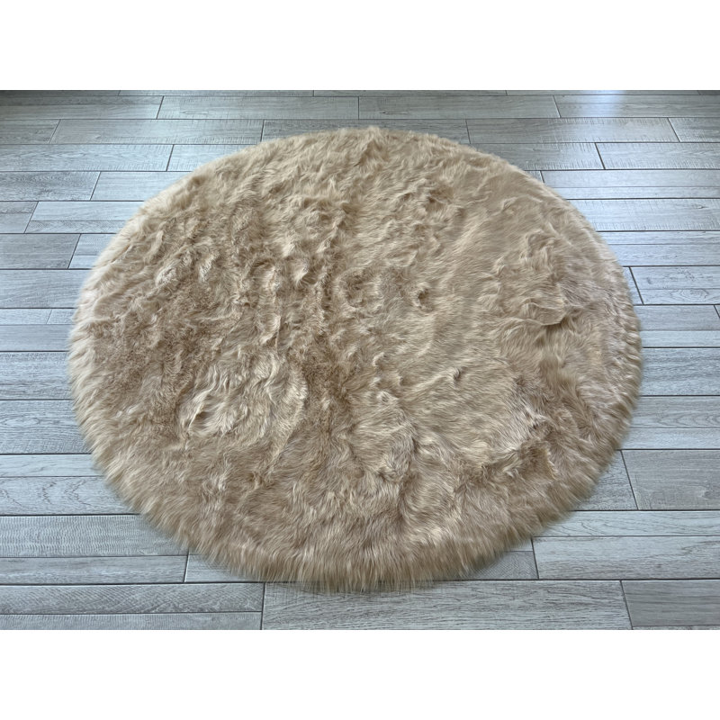 Mar Vista Faux Sheepskin Indoor Rug, Round 2'6"