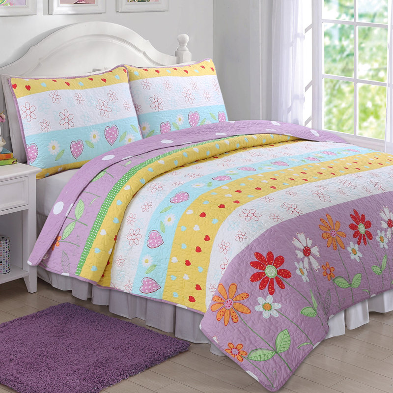 Floral Heart Print Reversible Cotton Twin Quilt Set