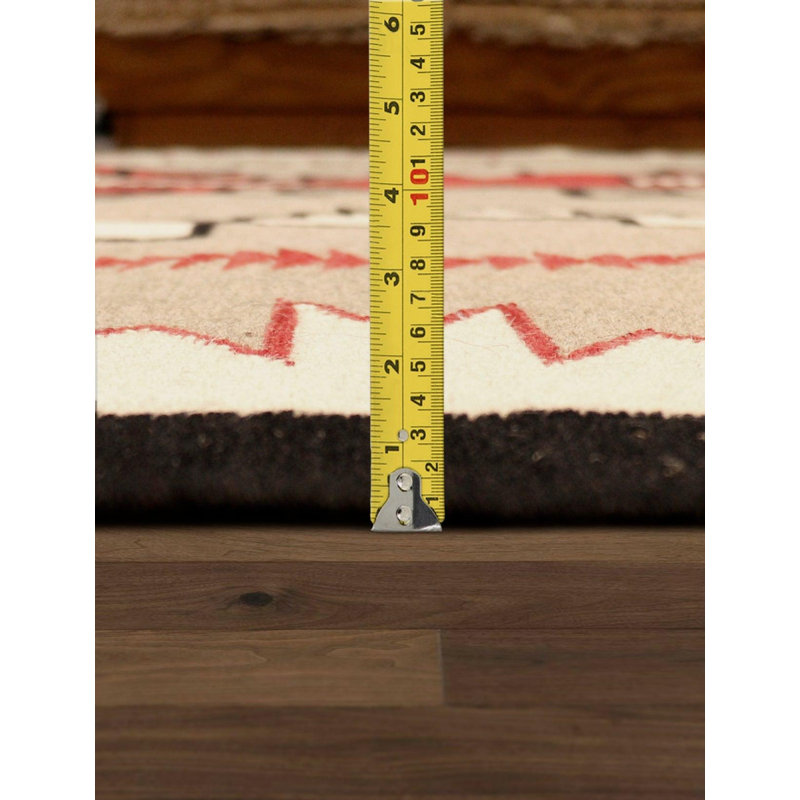 Desaree Oriental Area Rug