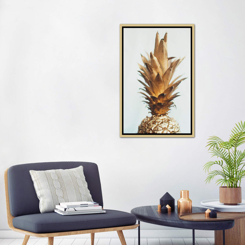 « the gold ananas » par chelsea victoria-reproduction d’art, H 26 po x l 18 po x 1,5 po, Toile encadrée d'or