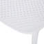 Chaise élégante et confortable pour l'extérieur, résistante aux intempéries et ergonomique pour une détente ultime.