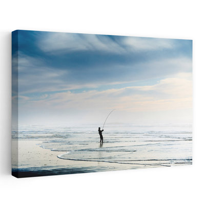 Silhouette de pêcheur pêchant sur la plage sous un ciel bleu, plage contemporaine, art mural