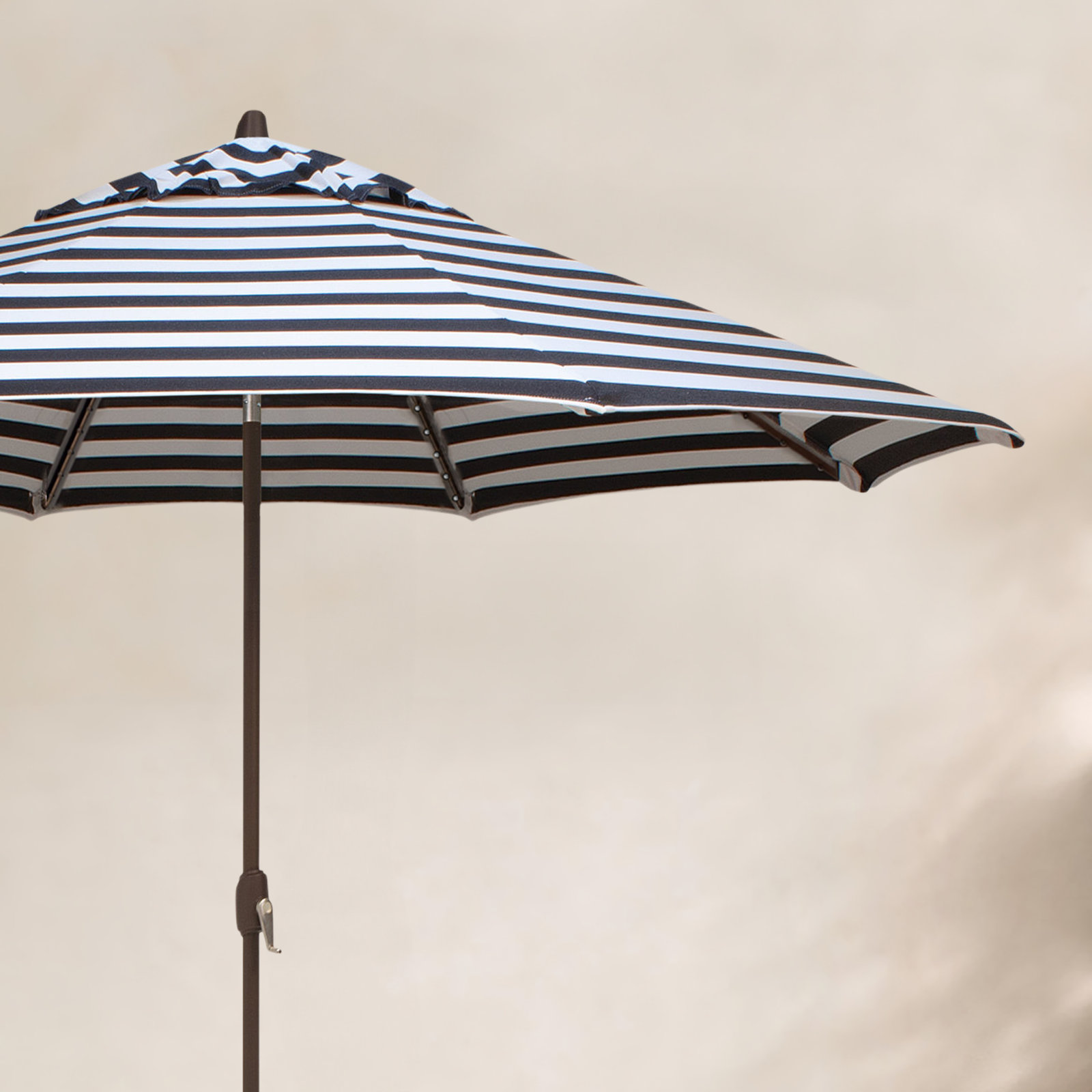 Bigelow 11' Umbrella with Lights, Bronze