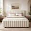 Grand lit plateforme tapissier en velours avec très grand lit simple-130157805