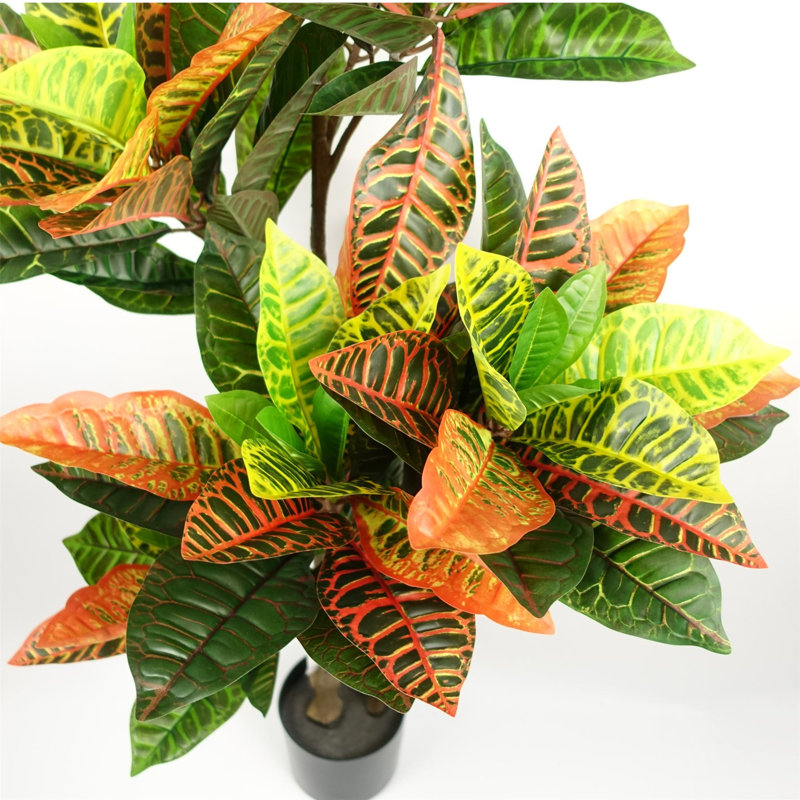 140cm Faux Tree in Pot Liner