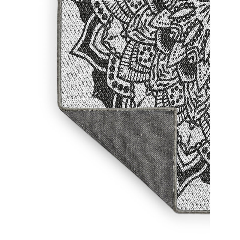 Tapis noir/gris tissé à la machine, Rectangle 5 pi x 7 pi