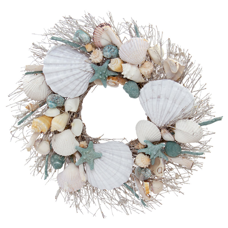 Preserved Shell Shell / Capiz 20'' Wreath